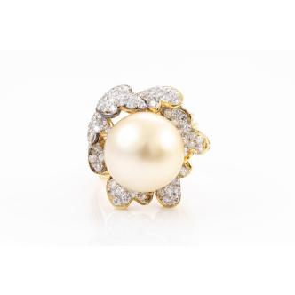 13.0mm South Sea Pearl and Diamond Ring