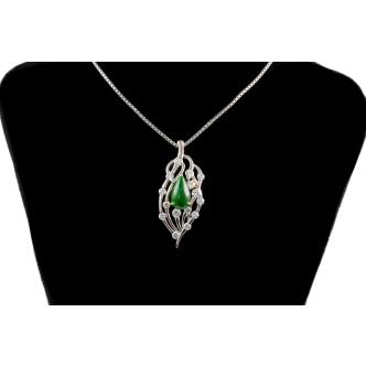 1.02ct Jade & 1.02ct Diamond Pendant