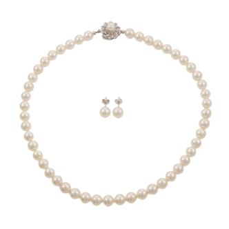 Akoya Pearl Necklace & Earring Set