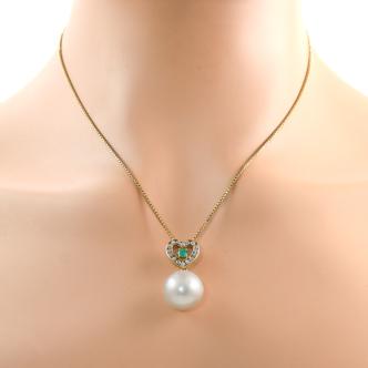 14.5mm Pearl, Emerald & Diamond Necklace